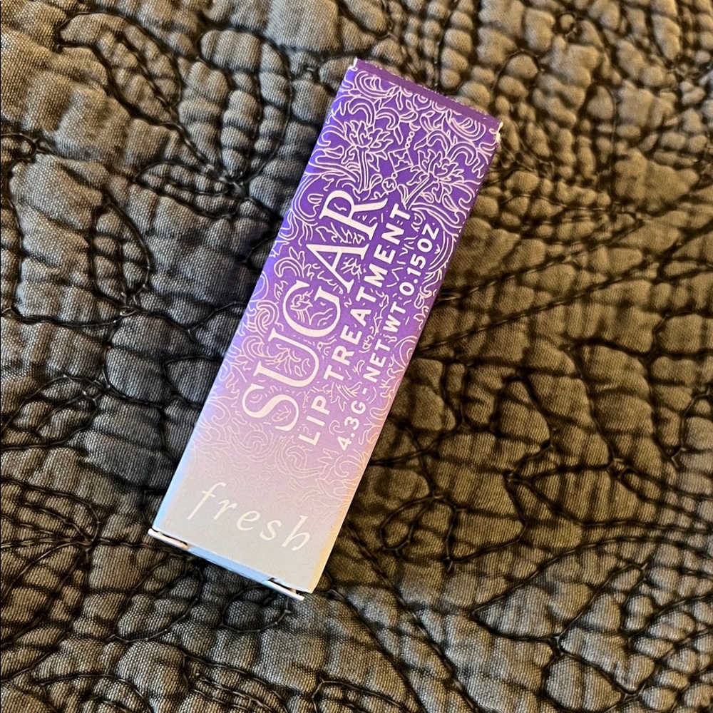 Fresh Sugar Lip Treatment - Aurora Red NIB